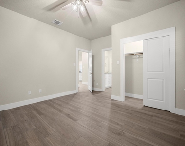 5338 Howard St St - Photo Thumbnail 13