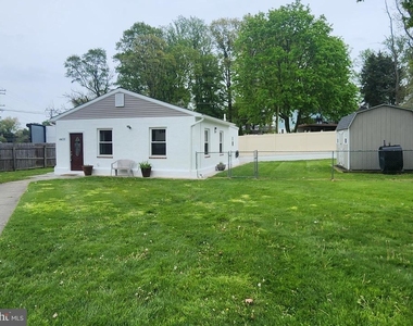 4435 Somers Avenue - Photo Thumbnail 22