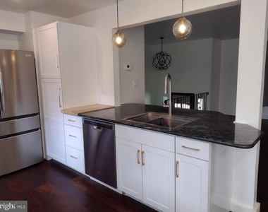 64 Bogle Drive - Photo Thumbnail 10