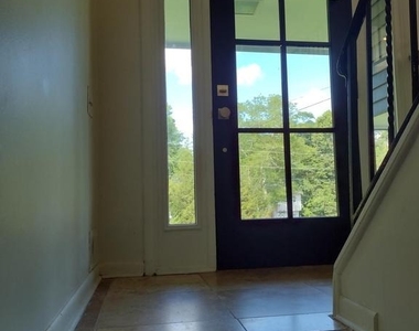 64 Bogle Drive - Photo Thumbnail 5