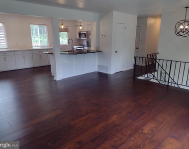 64 Bogle Drive - Photo Thumbnail 13