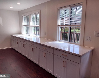 64 Bogle Drive - Photo Thumbnail 7