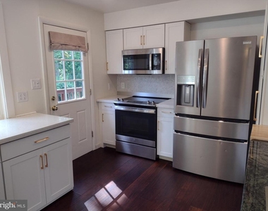 64 Bogle Drive - Photo Thumbnail 9