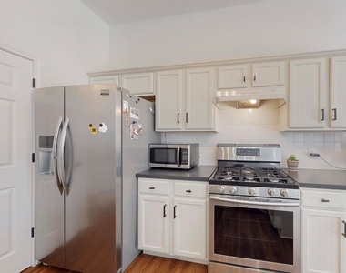 2508 Willow Way - Photo Thumbnail 10