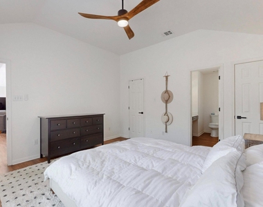 2508 Willow Way - Photo Thumbnail 17