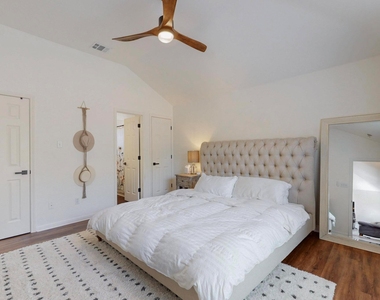 2508 Willow Way - Photo Thumbnail 14