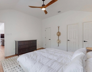 2508 Willow Way - Photo Thumbnail 18