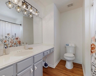 2508 Willow Way - Photo Thumbnail 20