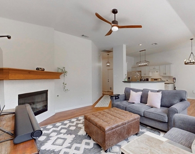 2508 Willow Way - Photo Thumbnail 6