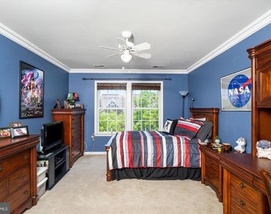 178 Burnet Crescent - Photo Thumbnail 32