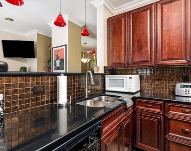 178 Burnet Crescent - Photo Thumbnail 20