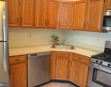 74 Lehavre Court - Photo Thumbnail 3
