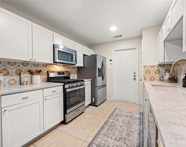 6716 Skynook Dr - Photo Thumbnail 3
