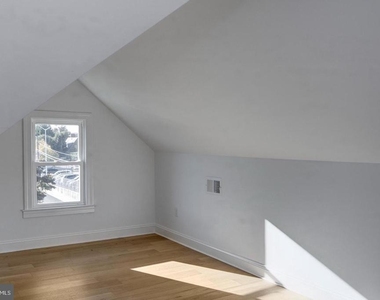 13 Wilkins Avenue - Photo Thumbnail 18