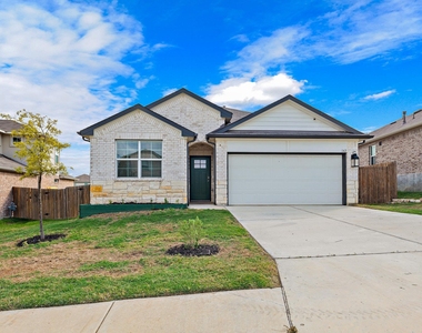 142 Solitude Dr - Photo Thumbnail 1
