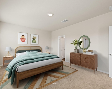 142 Solitude Dr - Photo Thumbnail 16