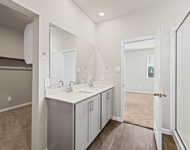 142 Solitude Dr - Photo Thumbnail 21