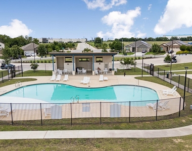 142 Solitude Dr - Photo Thumbnail 38