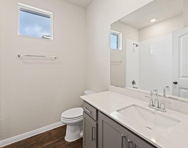 142 Solitude Dr - Photo Thumbnail 25