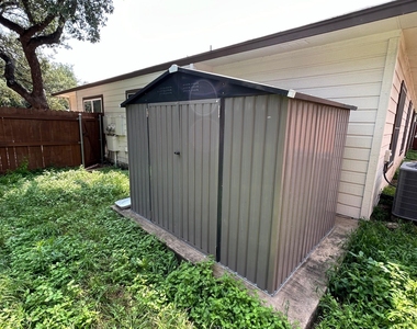 8710 Weiser Dr - Photo Thumbnail 17