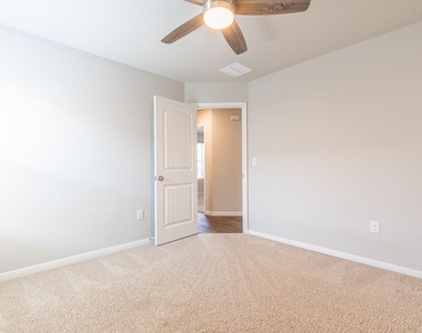 14007 Levy Ln - Photo Thumbnail 13