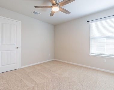 14007 Levy Ln - Photo Thumbnail 12