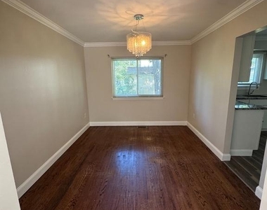 126 Morris Street - Photo Thumbnail 6