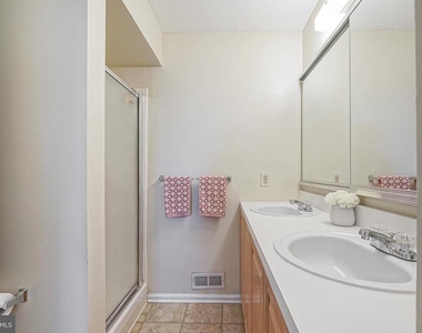 7503 Juniper Lane - Photo Thumbnail 22