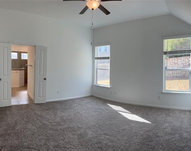 521 Panzano Dr - Photo Thumbnail 12