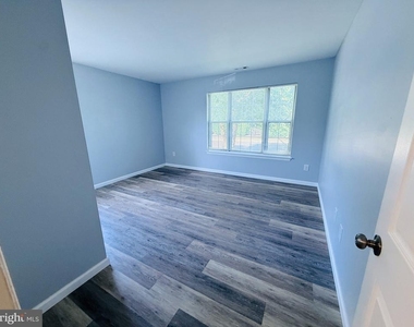 4405 Waterperry Court - Photo Thumbnail 19