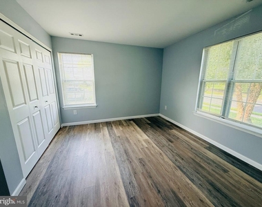 4405 Waterperry Court - Photo Thumbnail 21