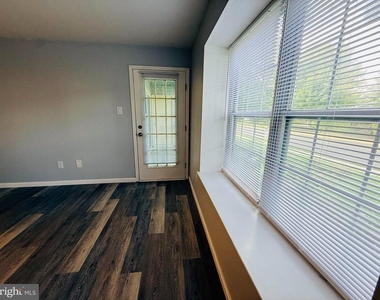 4405 Waterperry Court - Photo Thumbnail 24