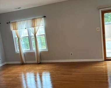57 E Oleander Drive - Photo Thumbnail 2