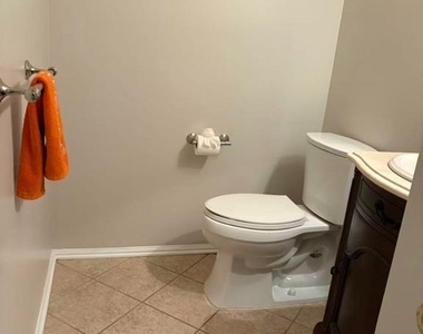 57 E Oleander Drive - Photo Thumbnail 3