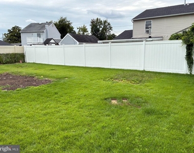 604 N Coles Avenue - Photo Thumbnail 18