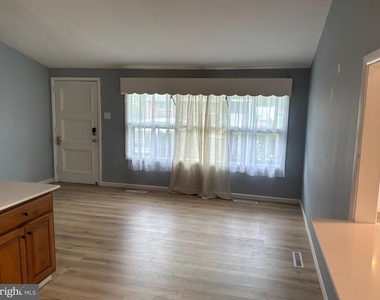 604 N Coles Avenue - Photo Thumbnail 4