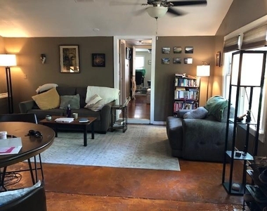 2106 W 7th St - Photo Thumbnail 3