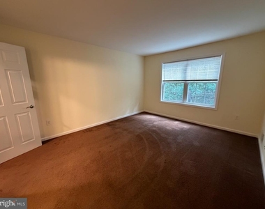 71 Iroquois Drive - Photo Thumbnail 12