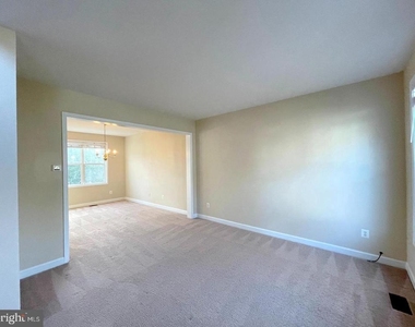 41555 Singletree Drive - Photo Thumbnail 3