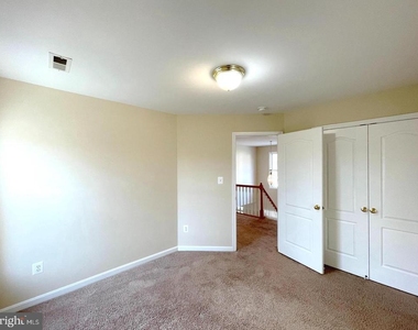 41555 Singletree Drive - Photo Thumbnail 20
