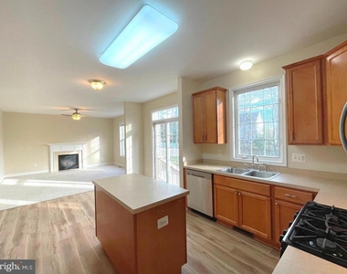 41555 Singletree Drive - Photo Thumbnail 11