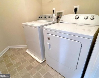 41555 Singletree Drive - Photo Thumbnail 27