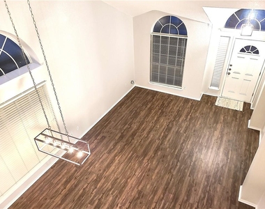 3512 Texas Topaz Dr - Photo Thumbnail 15