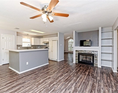 3512 Texas Topaz Dr - Photo Thumbnail 8