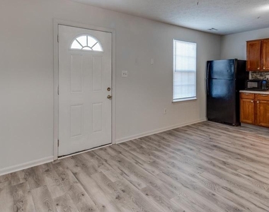 46101 Lucca Way - Photo Thumbnail 1