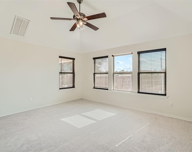 964 Naranjo Dr - Photo Thumbnail 13