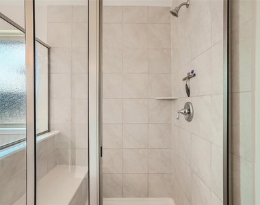 964 Naranjo Dr - Photo Thumbnail 17