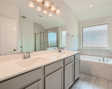 964 Naranjo Dr - Photo Thumbnail 16