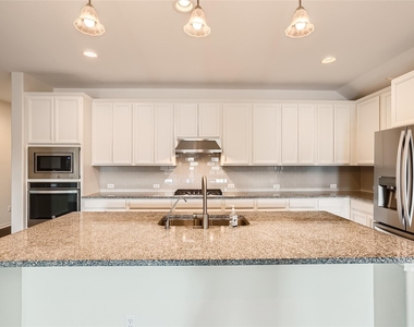 964 Naranjo Dr - Photo Thumbnail 9