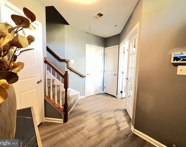 2422 Baileys Pond Road - Photo Thumbnail 2